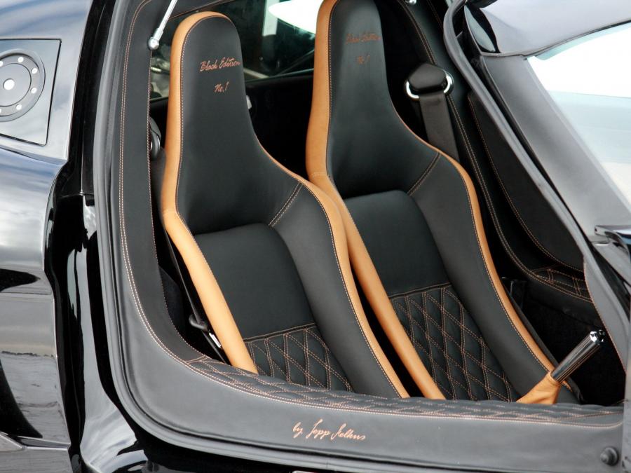 Интерьер Melkus RS2000 Black Edition 2012 года  (фото 3 из 24)